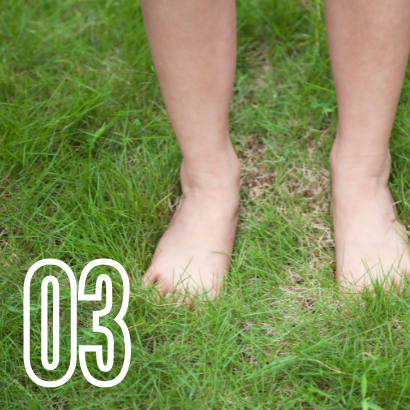 A photo of bare feet as an unusual way to destress